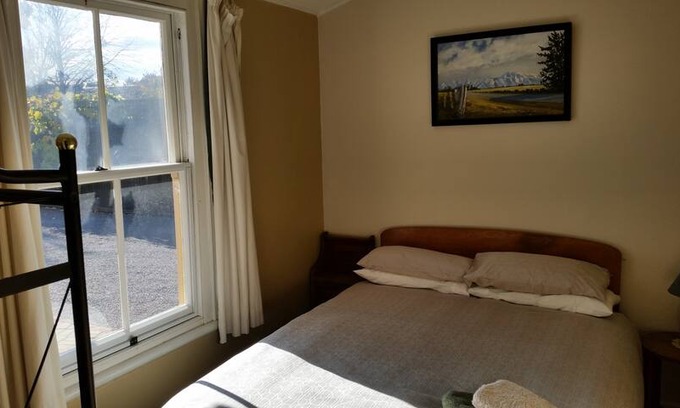 Methven House | Alpenhorn Chalet - Mt Dobson (double room)