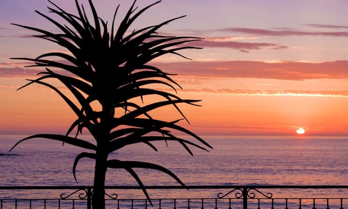 Camps Bay Apartment | Alexander Beach House