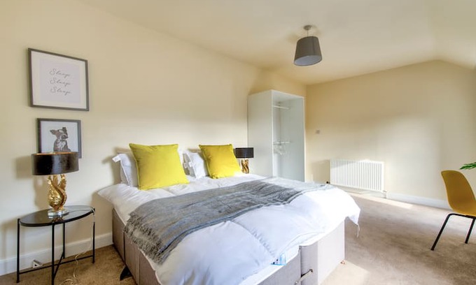 Moffat Apartment | Oaktree Moffat