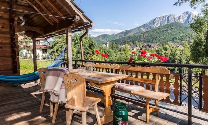 Koscielisko House | Family Guest House pokój z widokiem na Giewont ll