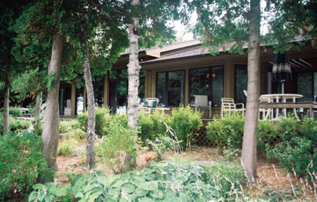 Egg Harbor House | On the Water Escape