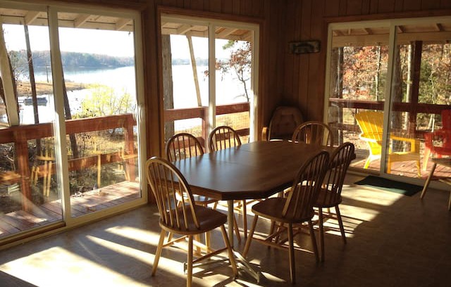 Merifield Acres House | Hummingbird Haven, Kerr Lake Rental