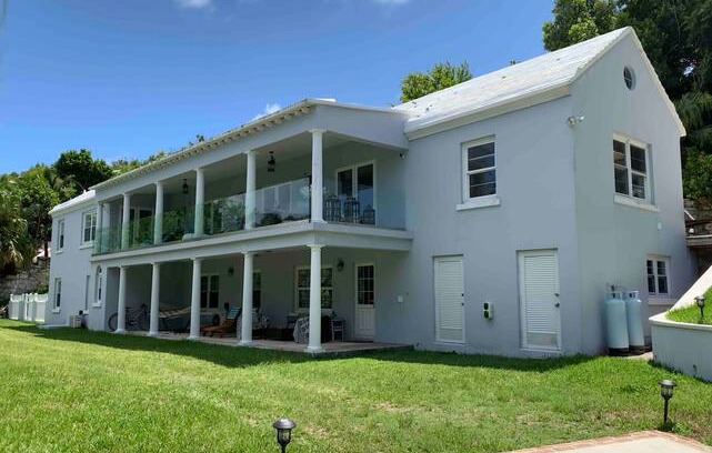 Southampton Apartment | Beach @ Avocado Hall - Ready to welcome you!