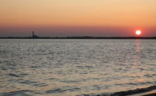 North Truro Cabin | Sunset Bluff Cottage #3-water view, private beach