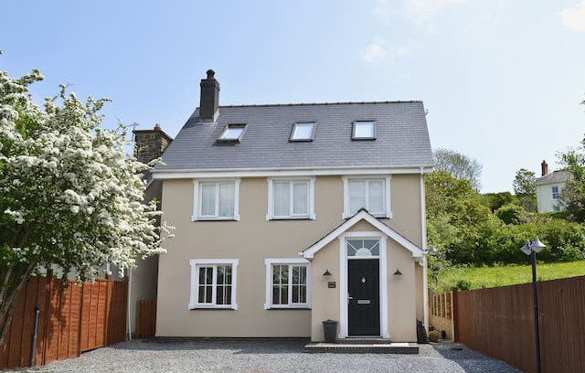 Llansantffraed House | Oswald House (OZ8)