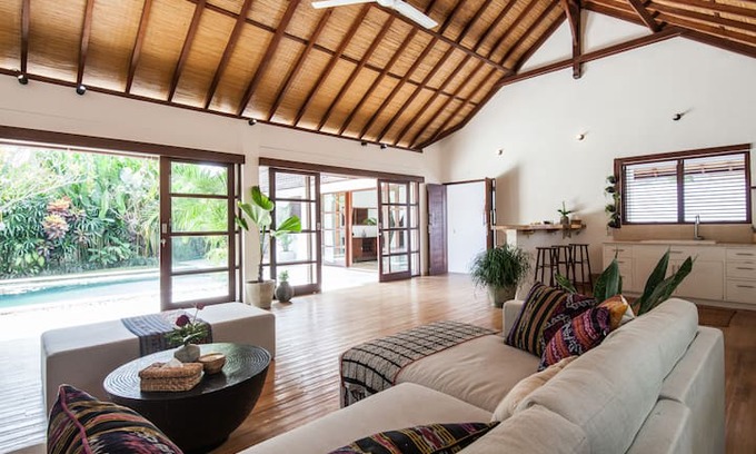Padonan Villa | Villa Pema, tranquil and lush poolside retreat