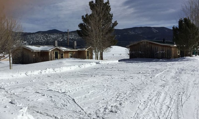 Angel Fire Cabin | Pepper Sauce Camp Cabin 4
