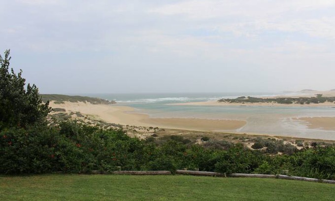 Kenton on Sea House | The Crockery! Spectacular Views!