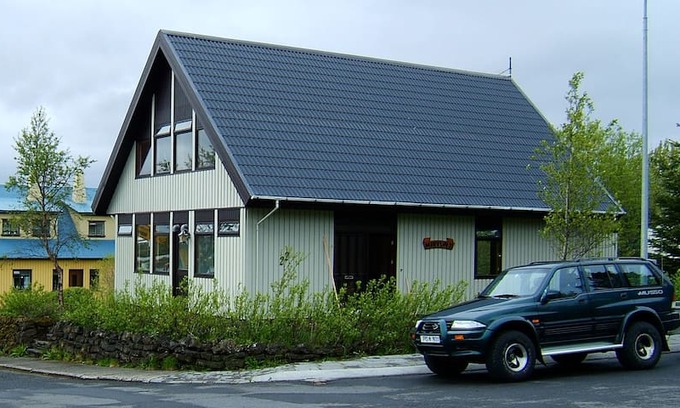 Selfoss House | *Riverside villa for relaxing, quiet and comfy