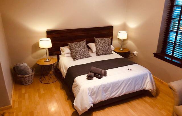 Bloemfontein House | Gloriam@Dan Pienaar (Registered for Essential )