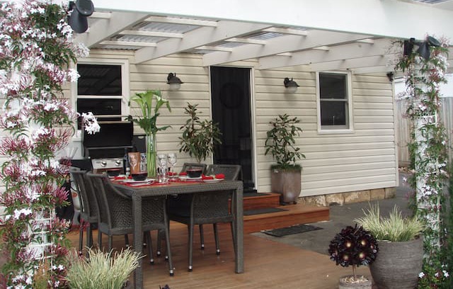 Warrnambool House | "Jamieson Cottage" - Warrnambool