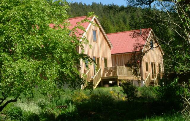 Strathdon Villa | Lonach Lodge