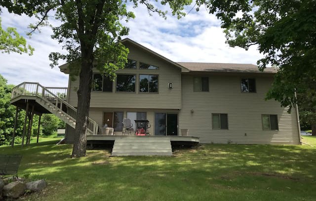 Underwood House | Serenity on East Lost Lake