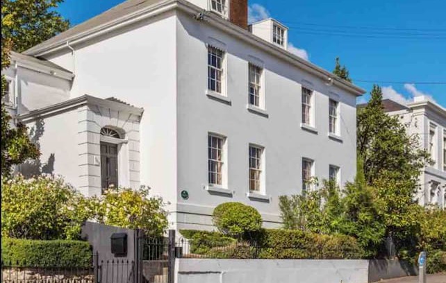 Launceston CBD House | Bennell Georgian Townhouse