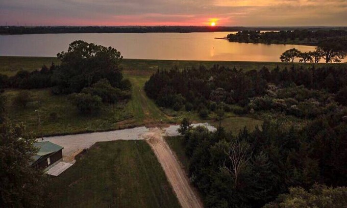 Martell House | 3 Bed, 2 Bath Furnished House Next To Pawnee Lake