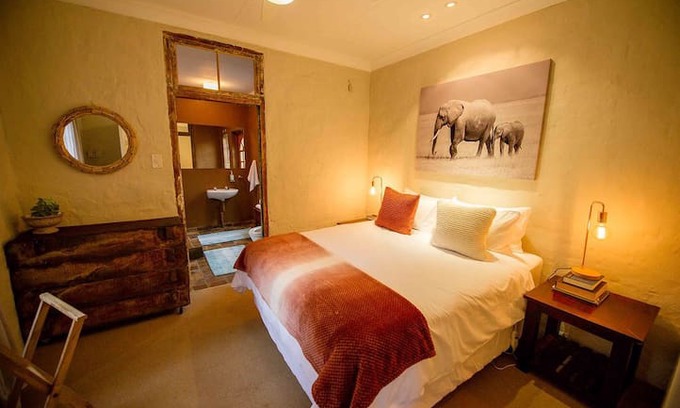 Bloemfontein House | Thula@Connor