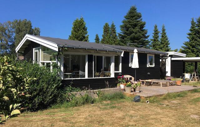 Hornbaek Cabin | Sommerhus til leje for max 3 personer i Hornbæk.