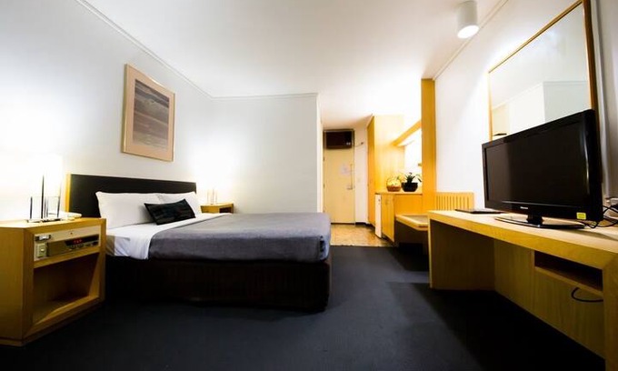 Noble Park Bed & Breakfast | Walawwa Accomodation