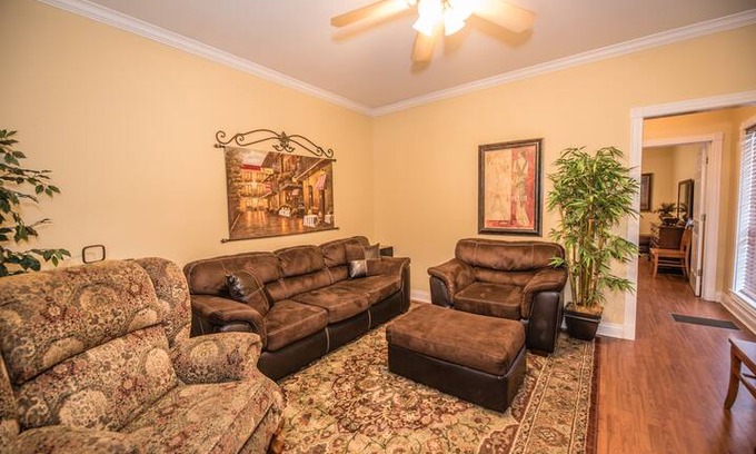 Crowley Apartment | NTB @ Bayou Bend