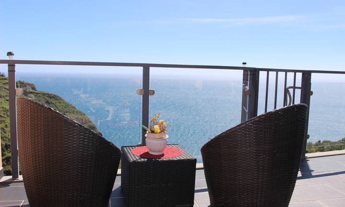 Calheta Cabin | Gouveia House