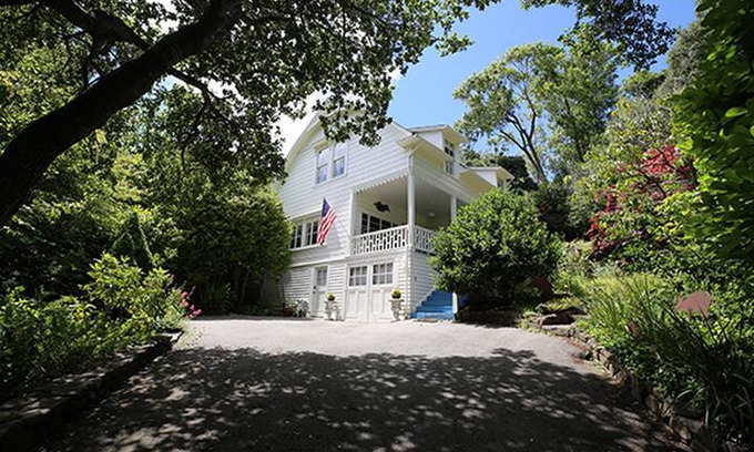Inverness House | Mother's Pearl: A West Marin Gem!