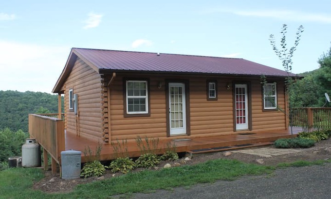 Vesta Cabin | Cloudbreak Cabin 1