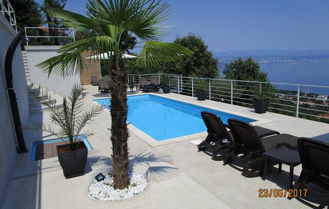 Lovran Apartment | VILLA SUZY,APARTMENTS SUZANA 1,LOVRAN