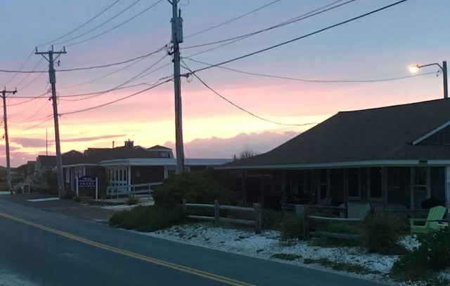 North Truro Apartment | Seasong Cottage