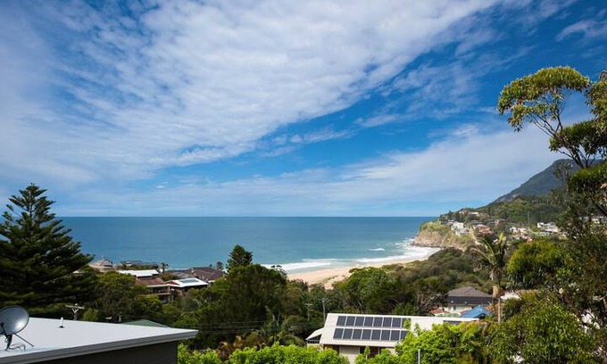 Stanwell Park House | THE STANWELL BEACH ARTHOUSE