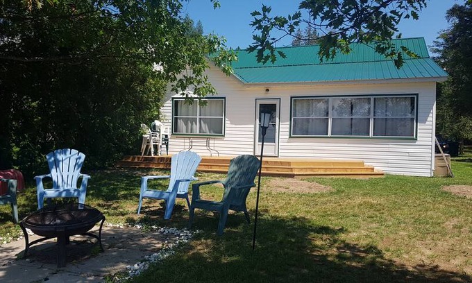 Madawaska Valley Cabin | Barry's Bay cottage - Kamaniskeg Lake