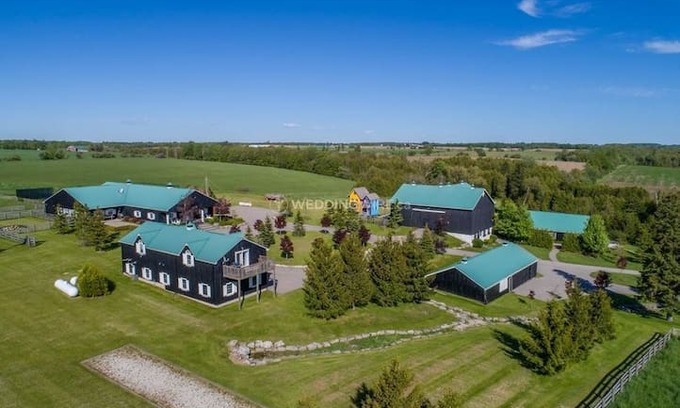 East Garafraxa House | Family Farm Retreat