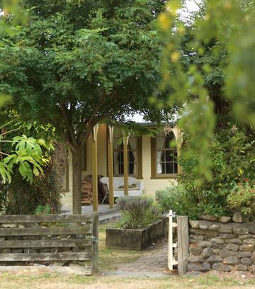 Pirinoa Cabin | Tuhitarata cottage Martinborough