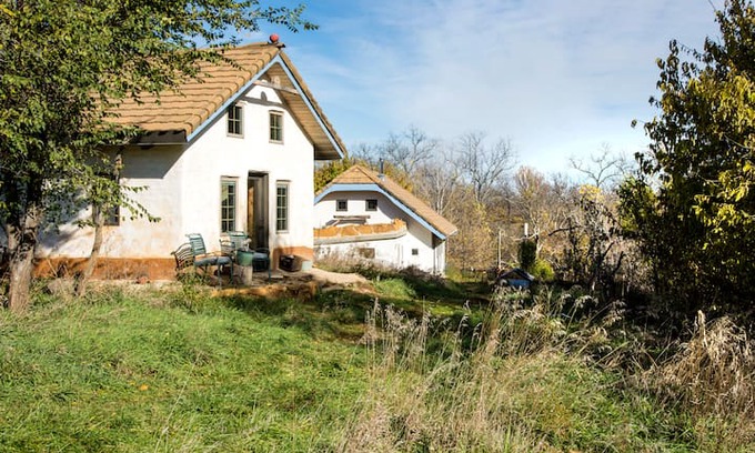 Grantville Other | Apple Cottage on the Prairie