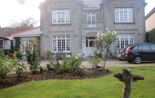 Galway Bed & Breakfast | St Judes B&B Salthill Galway