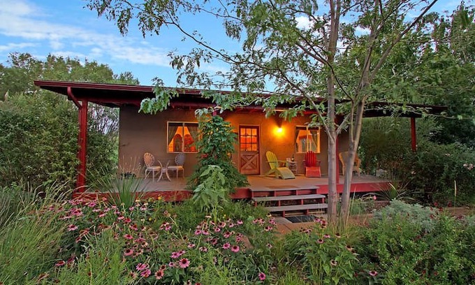 Skull Valley House | Painted Lady Vineyard