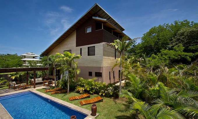 Junquillal Villa | CASA WOODBOX LUXURY VILLA-few steps from the Beach