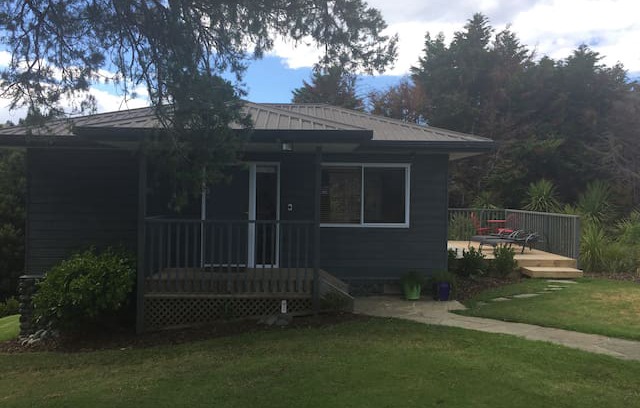 Whangateau Cabin | Hawks Nest Hideaway Matakana