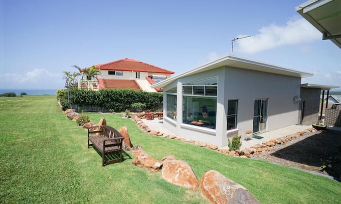 Skennars Head House | Greenhills Retreat, the 5 star reviews say it all!