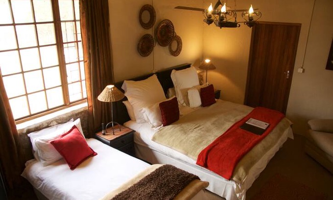Krugersdorp Bed & Breakfast | The Stables at Greensleeves Medieval Kingdom