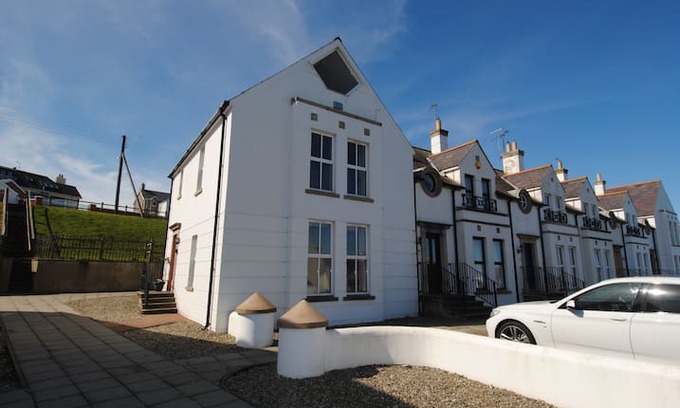 Portrush House | Causeway Coast Rentals - Ocean Retreat