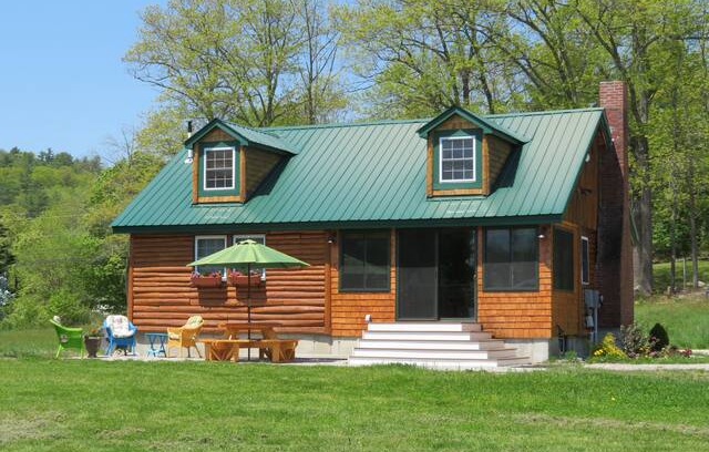 Waterford Cabin | Kedar Brook Cottage on Keoka Lake