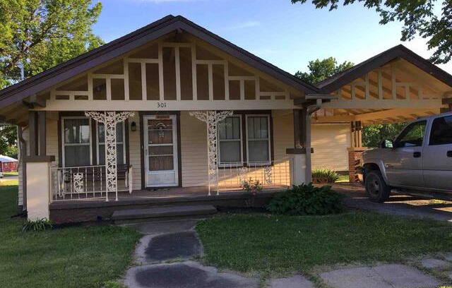 Longton House | Charming Little House