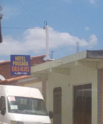 Medeiros Neto House | Hotel Eulo Nova Lídice