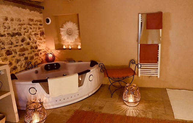 Porte des Pierres Dorees House | Séjour romantique Au Clos Doré & SPA