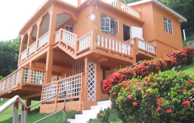 Buccament House | Miller's Ocean Villa- Bambareaux