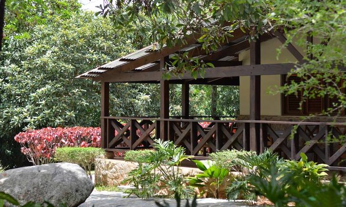 La Joya House | Cabaña Riverfront Studio - Rancho Pino y Sol