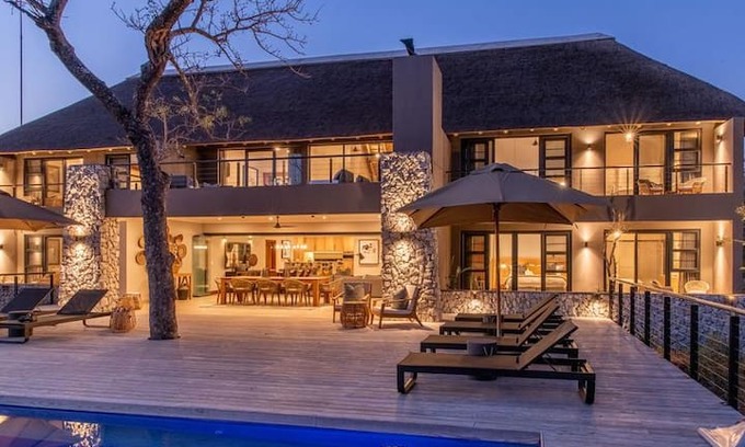 Belfast Villa | Elephant Point - Xidulu Lodge