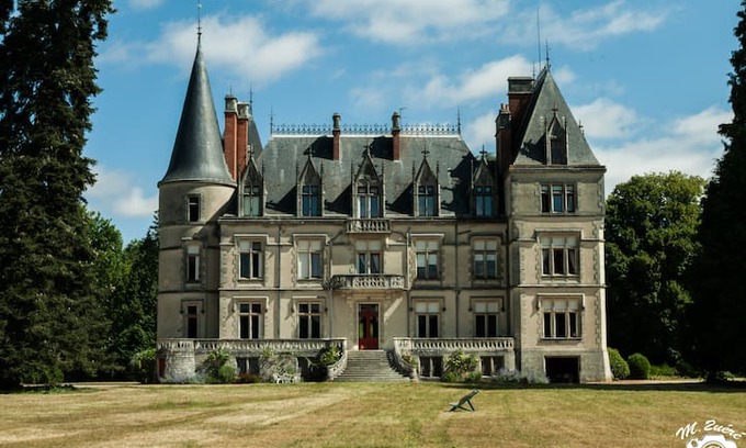 Saint-Lactencin Apartment | Appartement Florence, château, campagne, piscine