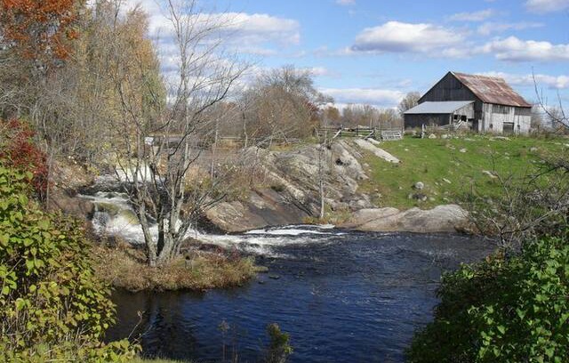 Frontenac Other | Yurt on Depot River, Land O' Lakes ON