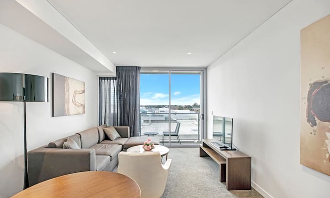 Chatswood CBD Apartment | Silkari Studio Apartment — Relax, Entertain, Shops